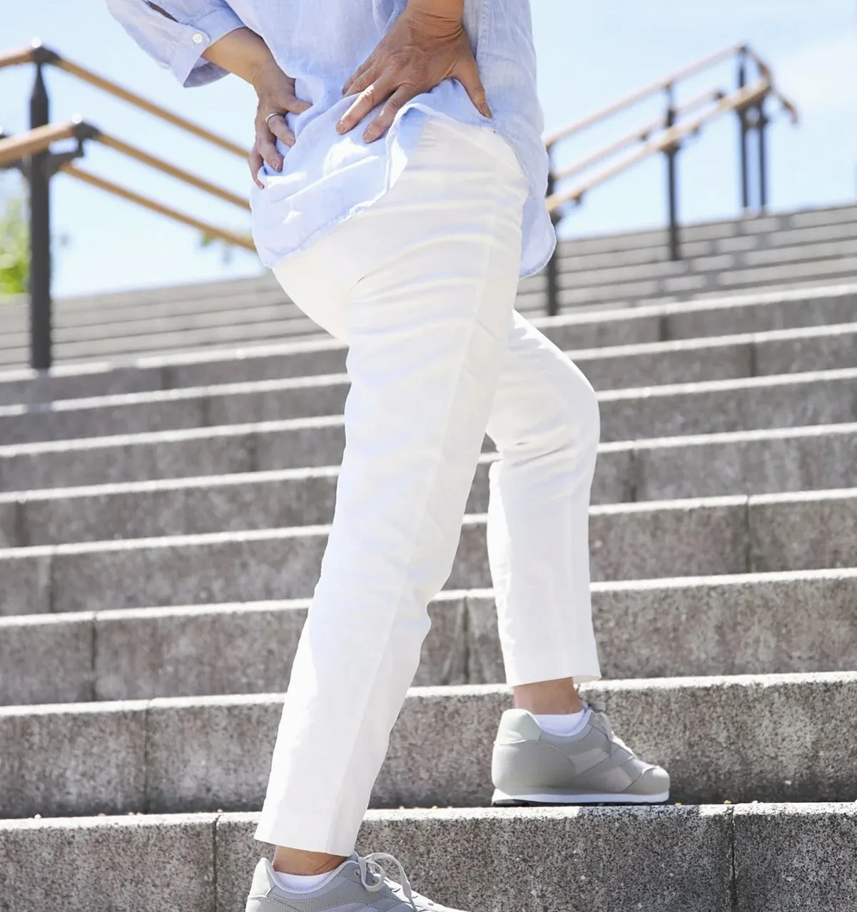 一生自分の足で歩くために、50代から始めるロコモ予防
