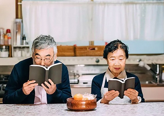 夫源病の原因になるモラハラ夫の行動パターン「わしも族」とは